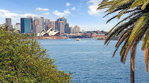 Modern Apartment With Sydneys Finest Views CP308 - Nelson Bay Accommodation.com 5