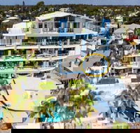 1 Bedroom Apt Ocean View Urangan - Accommodation Nelson Bay
