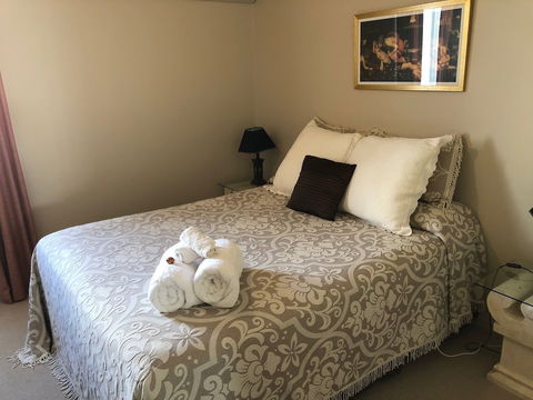 Castlereagh On Middleton - Apartment 4 - Accommodation Nelson Bay 5