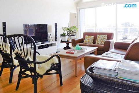 Allure - Accommodation Nelson Bay 6