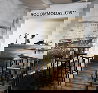 Plough Hotel - Accommodation Nelson Bay