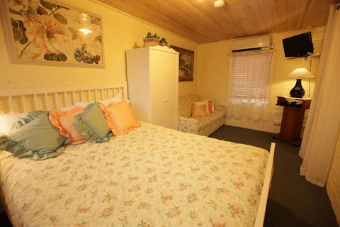 Carter Cottages - Accommodation Nelson Bay 5