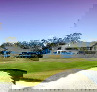 Riverside Oaks Golf Resort - Accommodation Nelson Bay