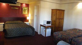 Palms Motel - Accommodation Nelson Bay 3