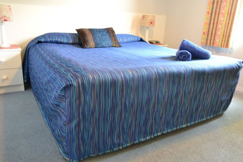 Dolphin Lodge - Accommodation Nelson Bay 1