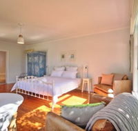 Dolphin Sands - Nelson Bay Accommodation.com