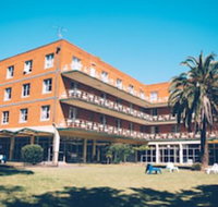 Greenwich Village Accommodation Hostel - Nelson Bay Accommodation.com