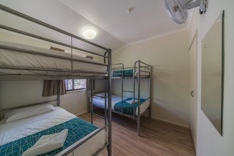 Capricorn Caves - Caravan Park - Accommodation Nelson Bay 4