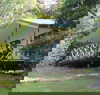 Capricorn Caves - Caravan Park - Nelson Bay Accommodation.com