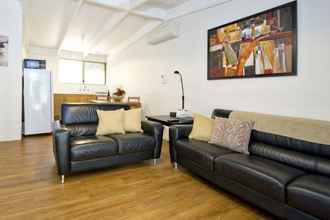 Peppermint Brook Cottages - Accommodation Nelson Bay 2