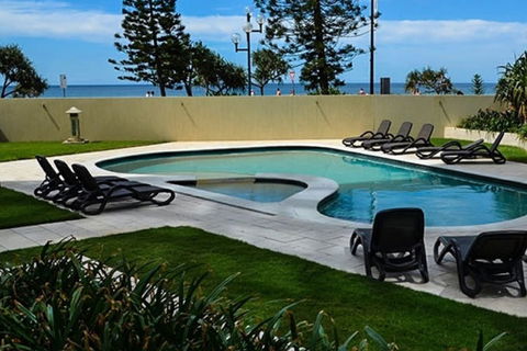 Zenith Ocean Front Apartments - Accommodation Nelson Bay 3