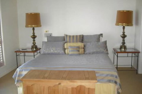 Sanctuary Cove Villas - Accommodation Nelson Bay 5