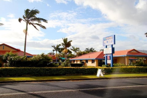 Yamba Twin Pines Motel - Accommodation Nelson Bay 0