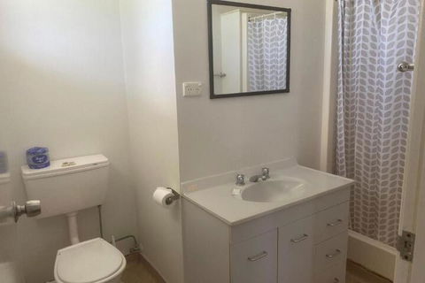 Tin Can Bay Backpackers - Accommodation Nelson Bay 7
