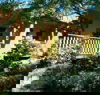 Meredith House - Accommodation Nelson Bay