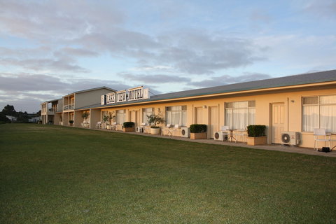 Lakeview Motel & Apartments - Accommodation Nelson Bay 3