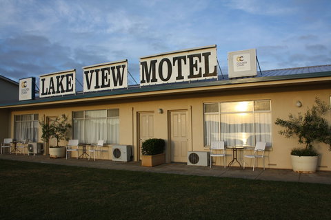 Lakeview Motel & Apartments - Accommodation Nelson Bay 2