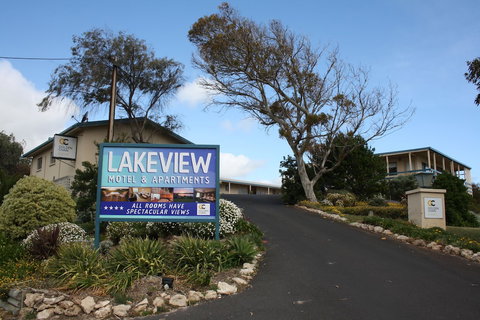 Lakeview Motel & Apartments - Accommodation Nelson Bay 5