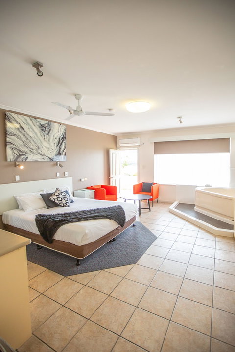 Lakeview Motel & Apartments - Accommodation Nelson Bay 6