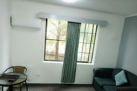 Excelsior Motor Inn - Accommodation Nelson Bay 5