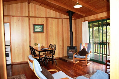 Hawke Brook Chalets - Accommodation Nelson Bay 4