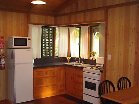 Hawke Brook Chalets - Accommodation Nelson Bay 6