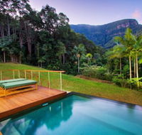 Crystal Creek Rainforest Retreat - Accommodation Nelson Bay