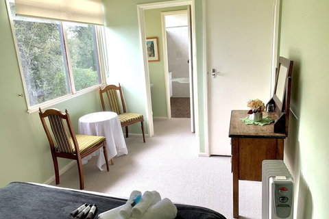 Victoria & Albert Guesthouse - Accommodation Nelson Bay 2
