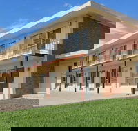 Seven Pines Motor Inn - Accommodation Nelson Bay