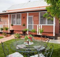 Pammys Palace - Accommodation Nelson Bay