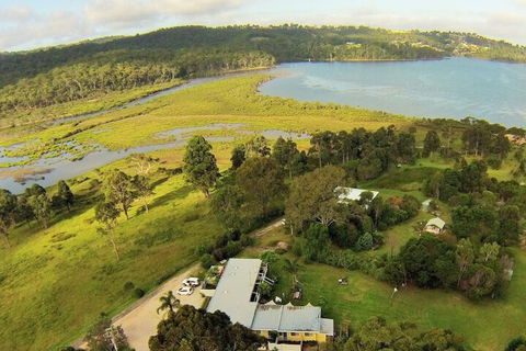 Top Of The Lake Units - Accommodation Nelson Bay 1