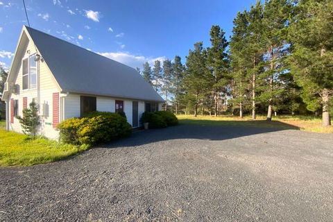 Alexanders' Of Richmond - Accommodation Nelson Bay 4