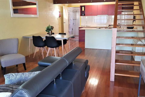The Great Escape Lofts - Accommodation Nelson Bay 7