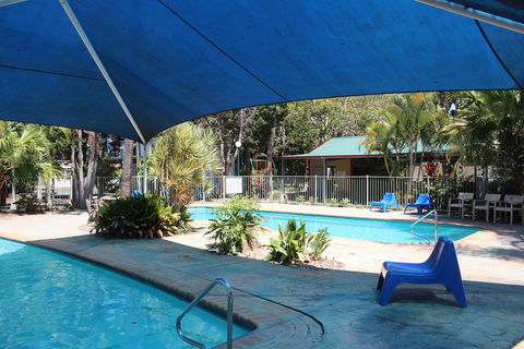Lani's Holiday Island - Caravan Park - Accommodation Nelson Bay 2