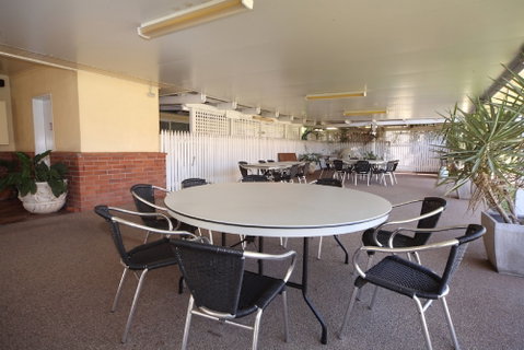 Emerald Explorers Inn - Accommodation Nelson Bay 6