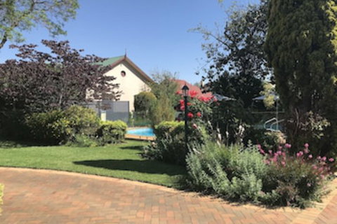 Country Apartments - Accommodation Nelson Bay 0