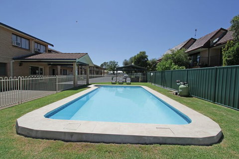 Atlas Motel - Accommodation Nelson Bay 3