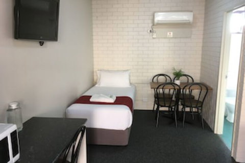 Atlas Motel - Accommodation Nelson Bay 0