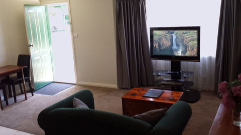 Daylesford Central Motor Inn - Accommodation Nelson Bay 3