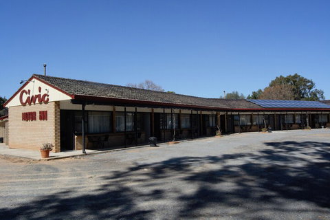 Civic Motor Inn - Accommodation Nelson Bay 1