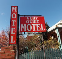 Cowra Crest Motel - Accommodation Nelson Bay