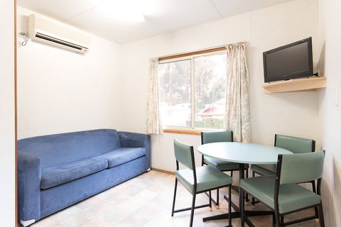 Clog Barn Caravan Park - Accommodation Nelson Bay 2