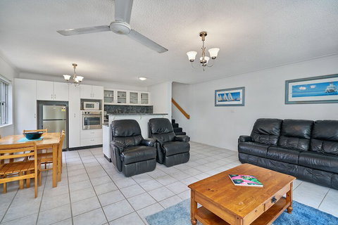 Beach Haven Apartments - Accommodation Nelson Bay 5