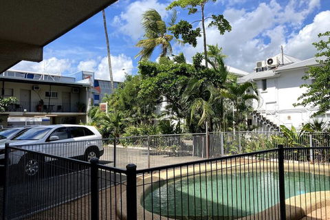 Cairns City Motel - Accommodation Nelson Bay 3