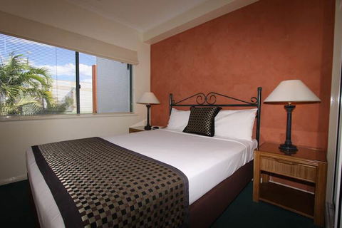 Mid City Luxury Suites - Accommodation Nelson Bay 7