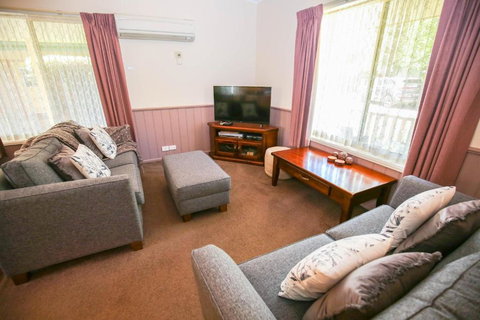 Silver Birches Holiday Unit 7 - Accommodation Nelson Bay 5