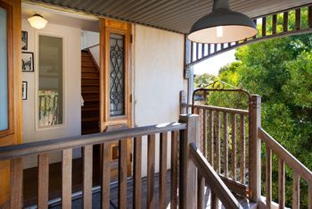 Alpha Loft - Accommodation Nelson Bay 3