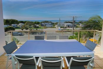 Pacific Royale Penthouse 311 - Accommodation Nelson Bay 3