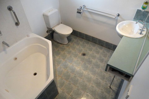 MAS Country Colonial Motor Inn - Accommodation Nelson Bay 2