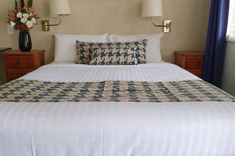 MAS Country Colonial Motor Inn - Accommodation Nelson Bay 7